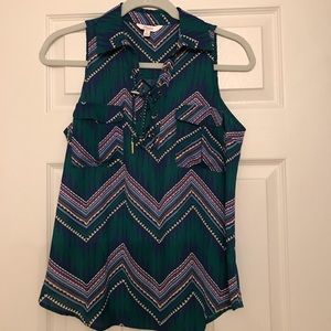 Candies sleeveless top. NWOT